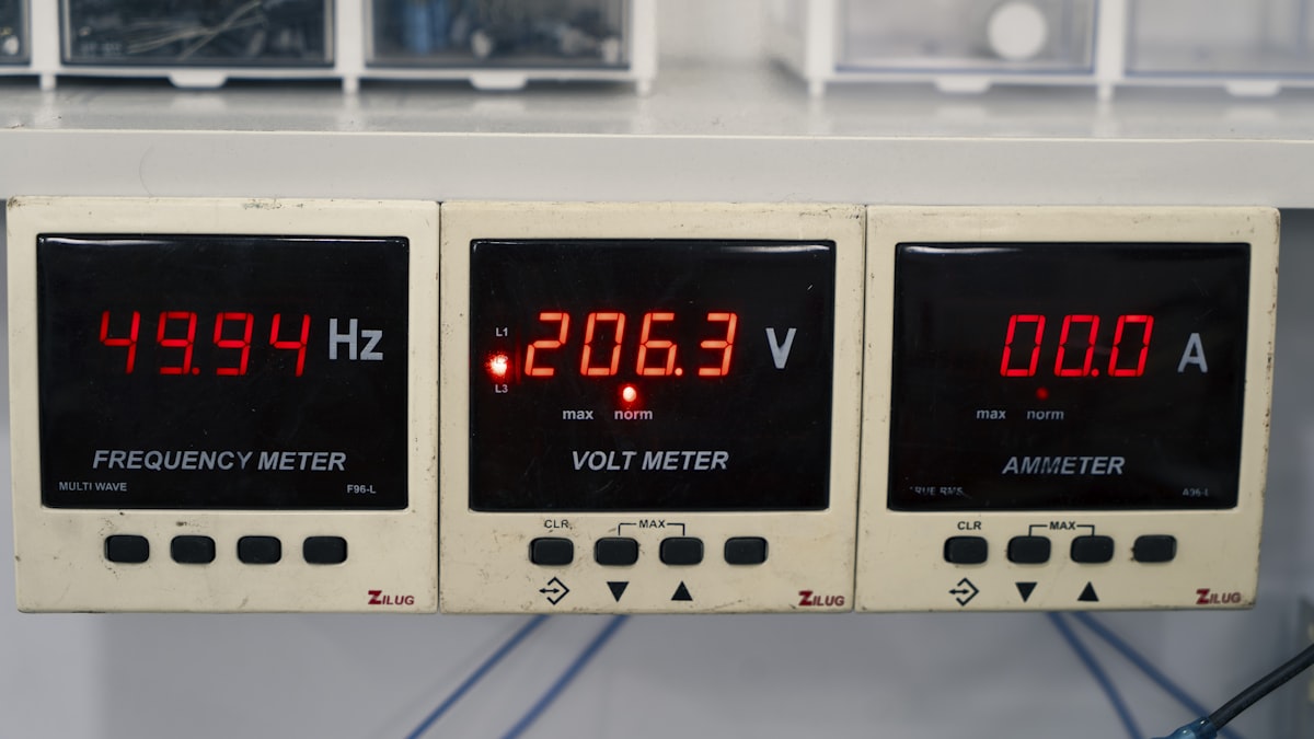 A&Dホロン、電子計測器のエーディーシーを子会社化