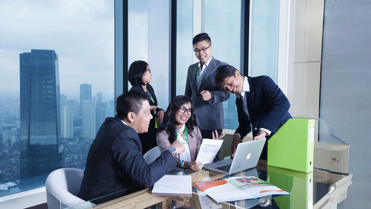 事業承継の準備は何から？円滑に進めるためのステップとスケジュール