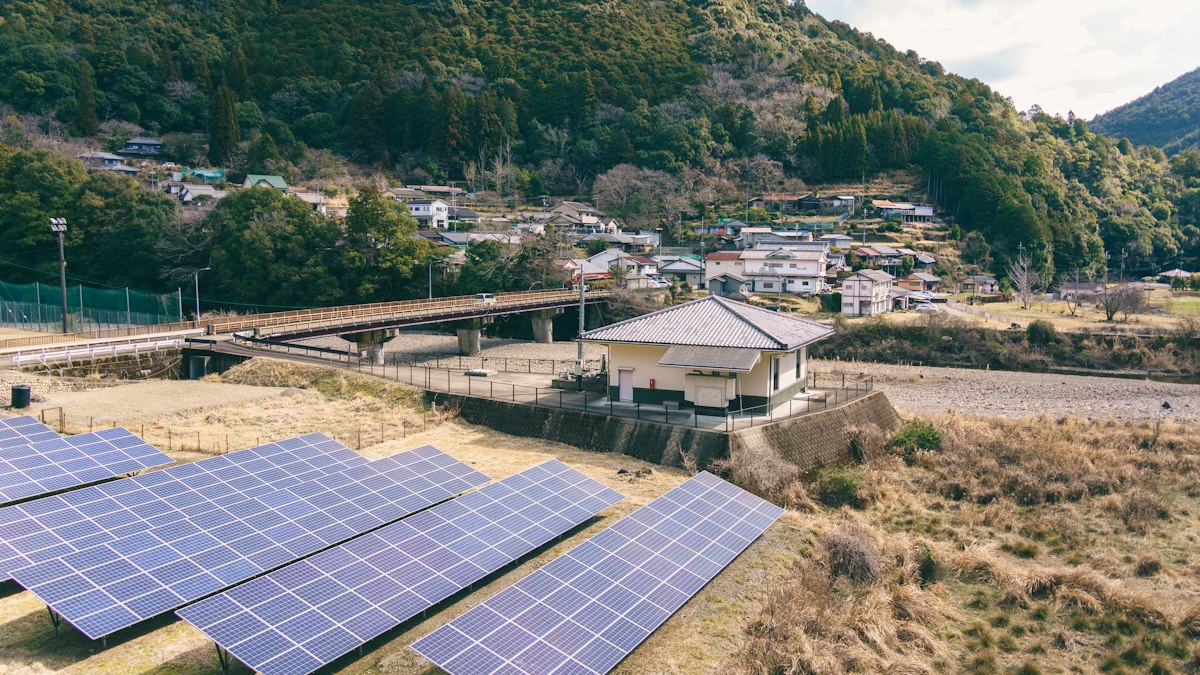 エンバイオHD、太陽光のNER社から住宅用・EPC事業を譲受